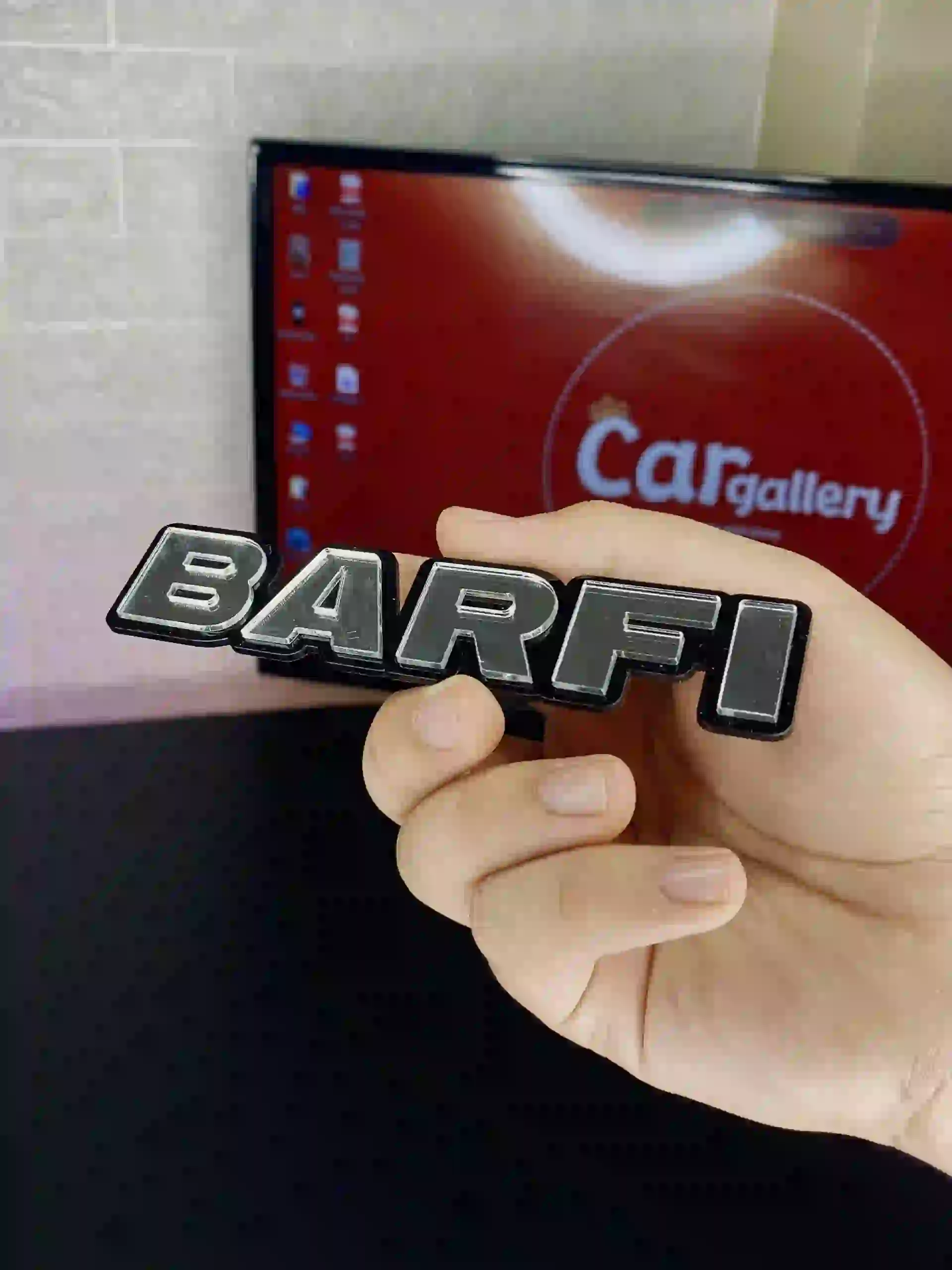 آرم بدنه طرح برفی «BARFI» - Image 1